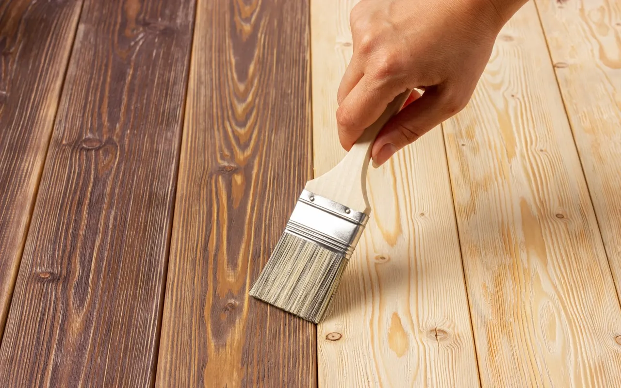 La science derrière les teintes des peintures à l’huile pour les boiseries extérieures