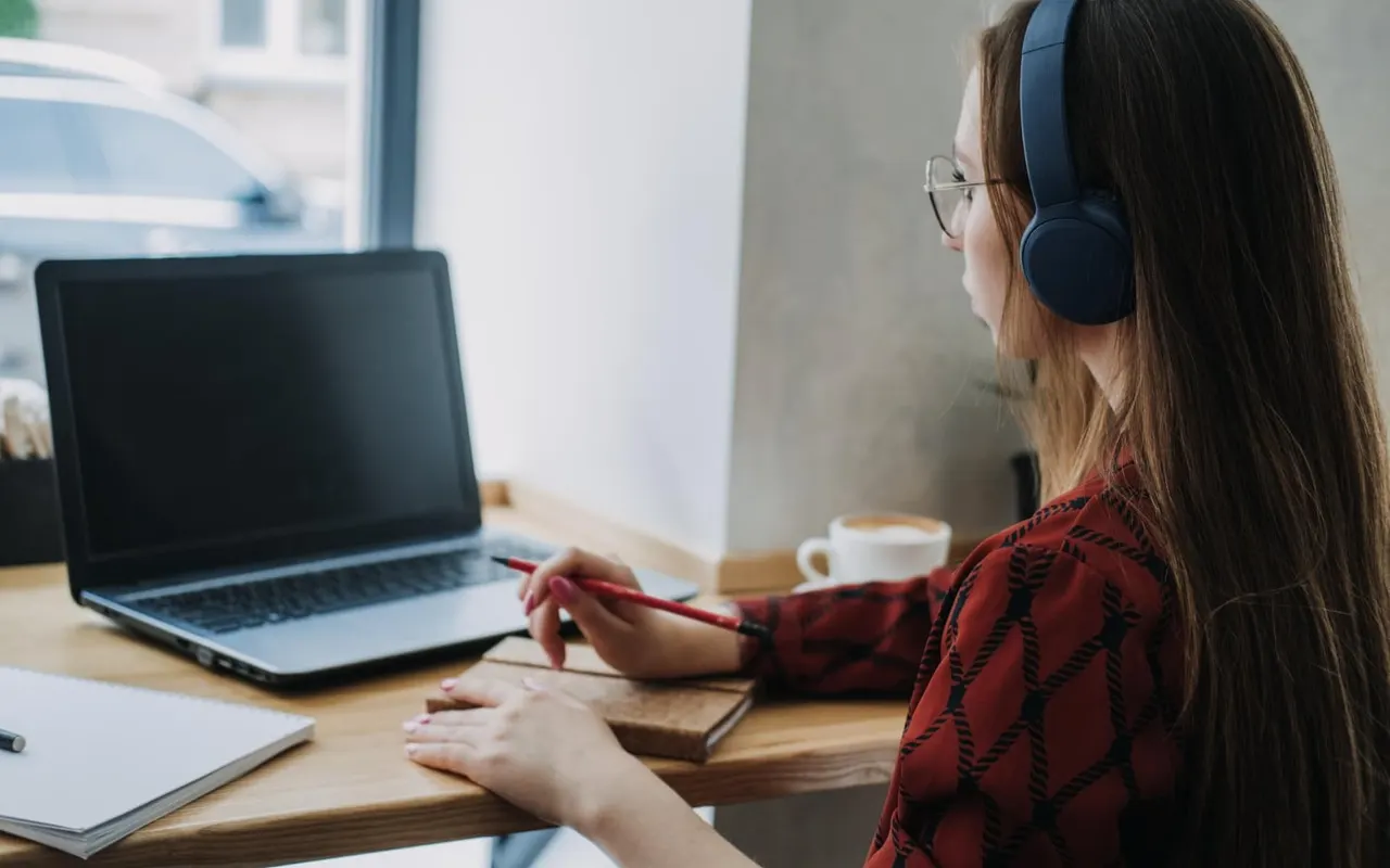 Les domaines d’expertise des agences de relecture traduction à connaître