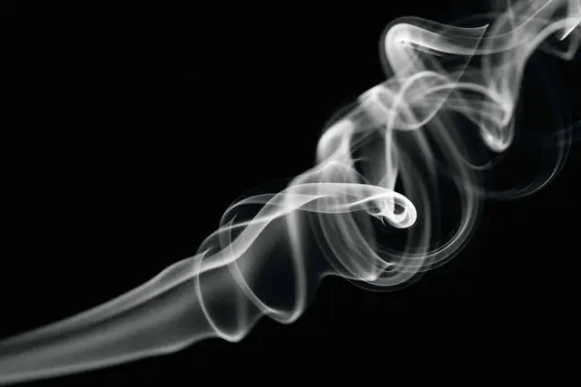 Quels sont les avantages d’un détecteur de fumée et comment l’installer chez soi ?